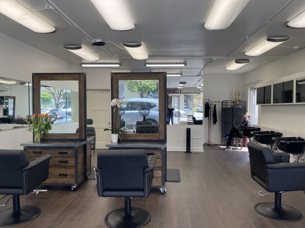 The bright main floor at Chestnut Lane Hair Stylists